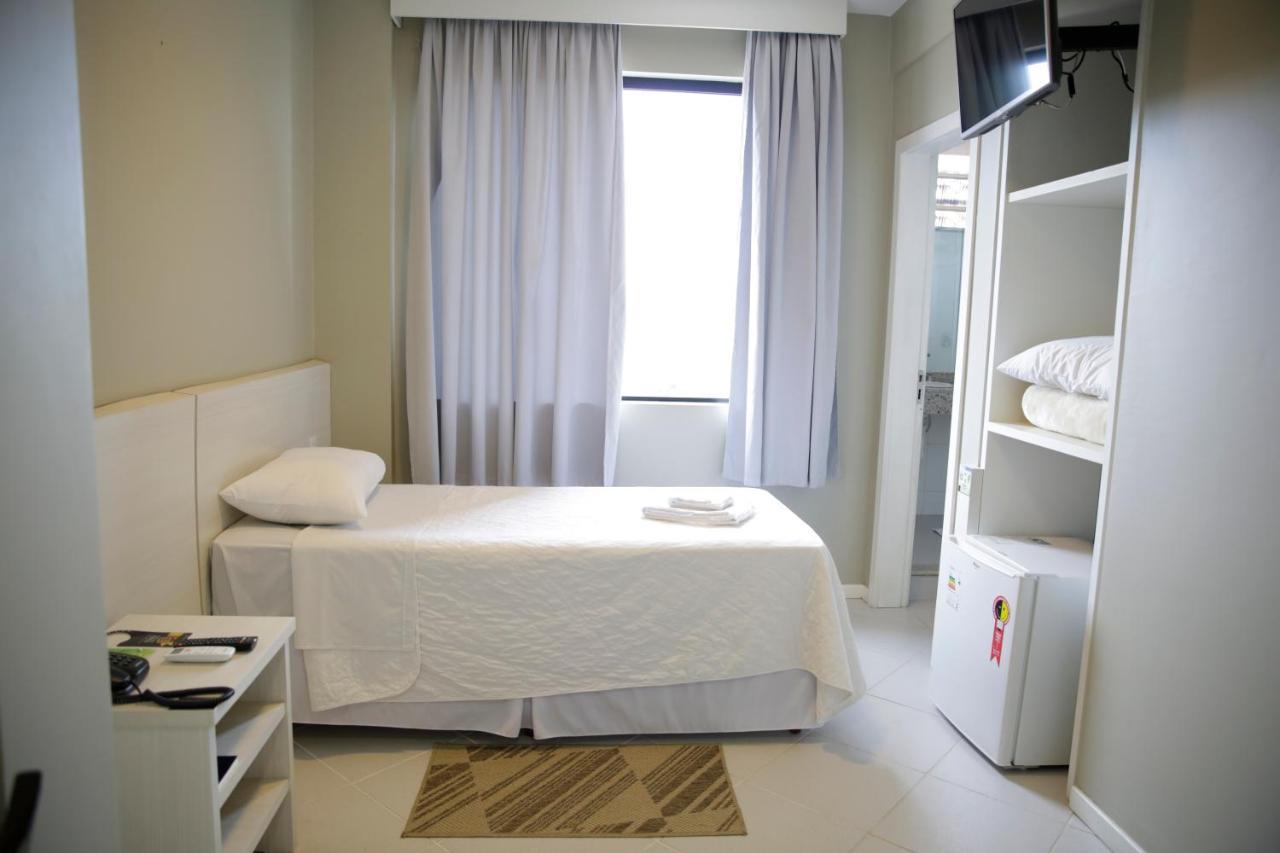 Hotel Emacite Flex مافرا المظهر الخارجي الصورة
