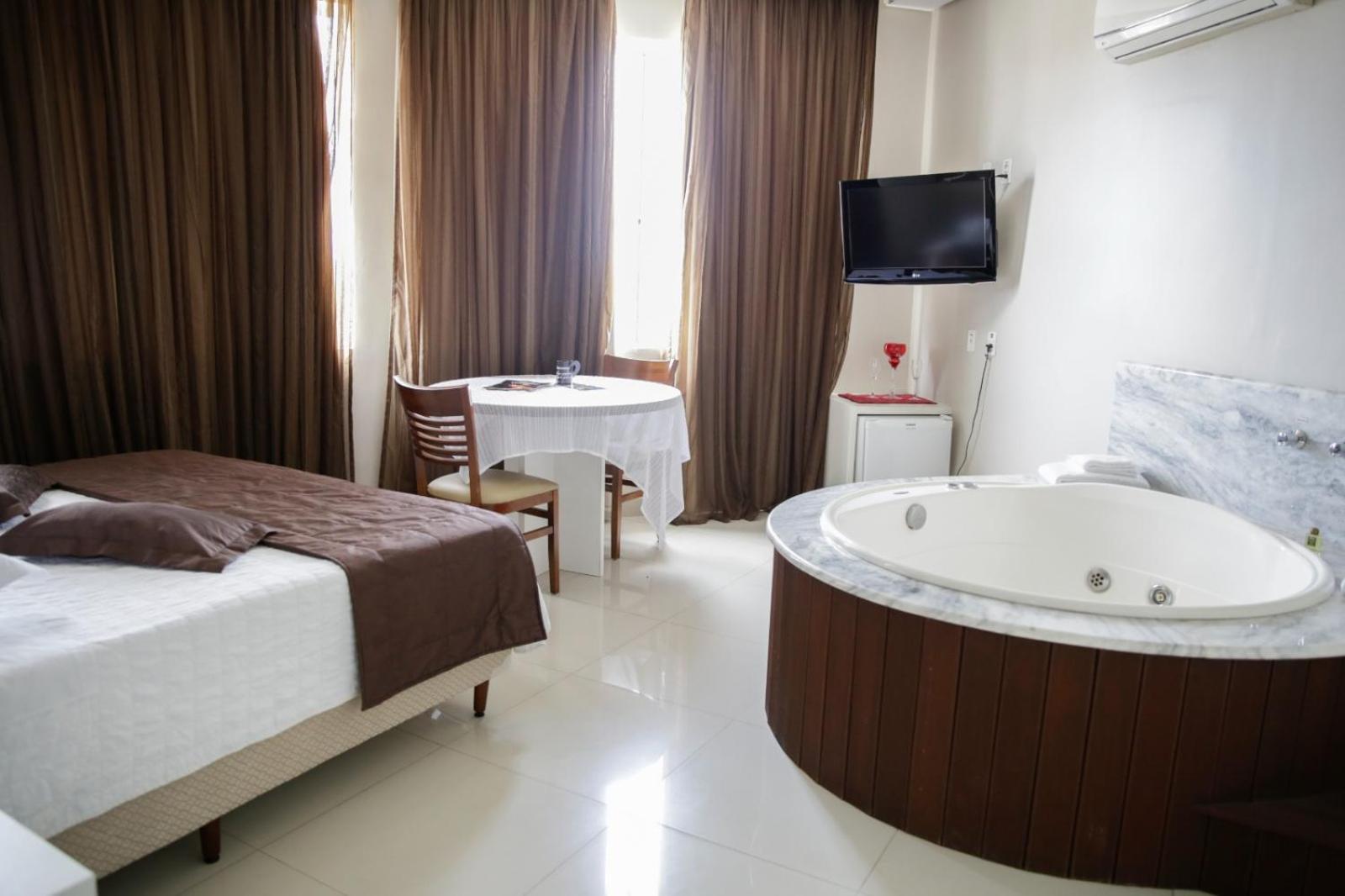 Hotel Emacite Flex مافرا المظهر الخارجي الصورة