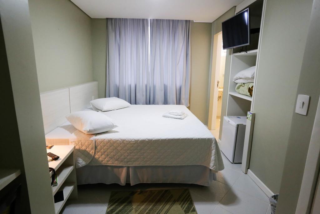 Hotel Emacite Flex مافرا المظهر الخارجي الصورة
