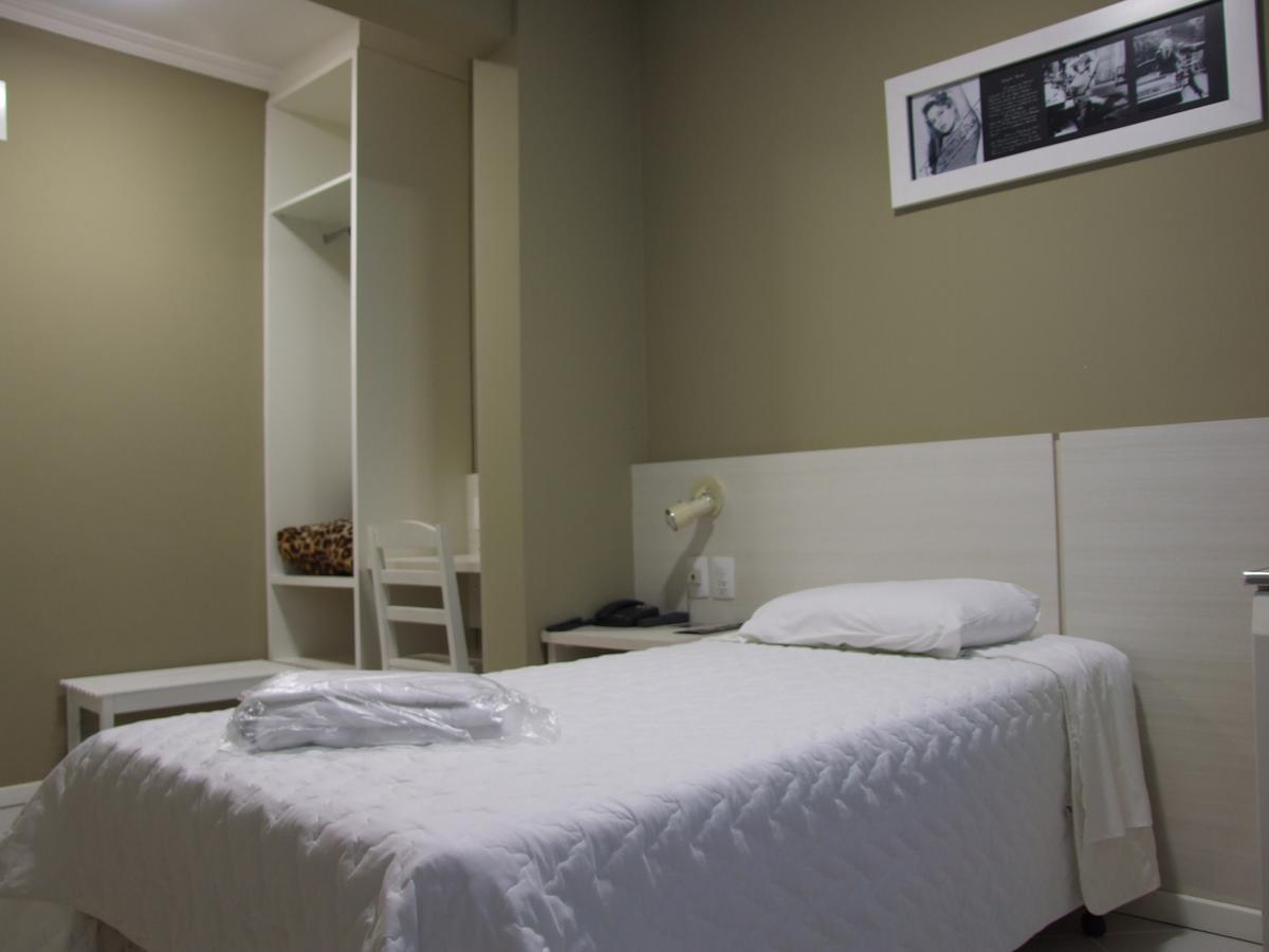 Hotel Emacite Flex مافرا المظهر الخارجي الصورة